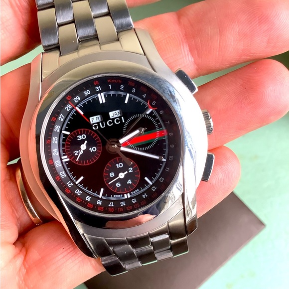 BIG and BEAUTIFUL GUCCI watch for man 💥💥💥 - Picture 4 of 12